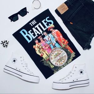 THE BEATLES ‘Lonely Hearts’ Oversized Tee